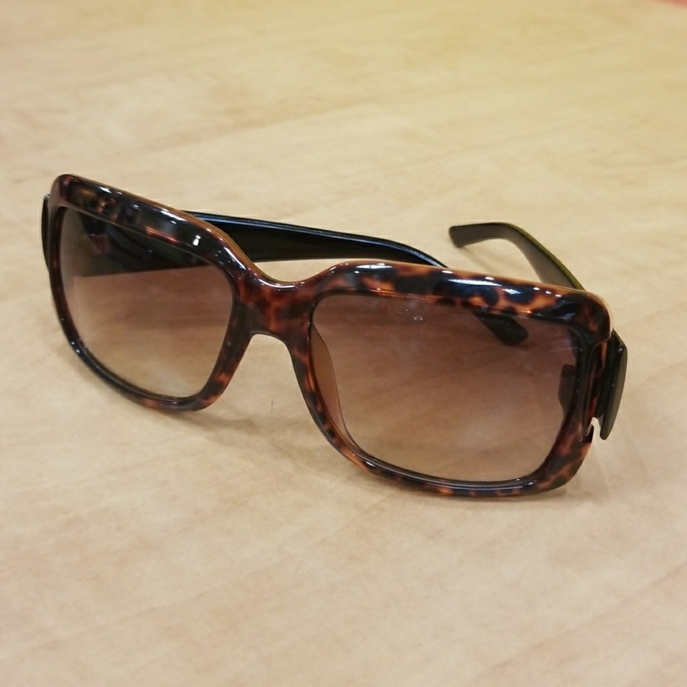 Nina Ricci Oversized Square Frame Glasses